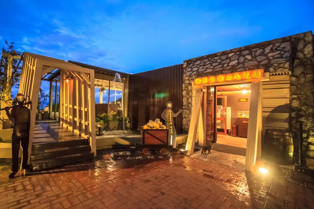 Goldmine Hotel จิ่วเฟิ่น ภายนอก รูปภาพ