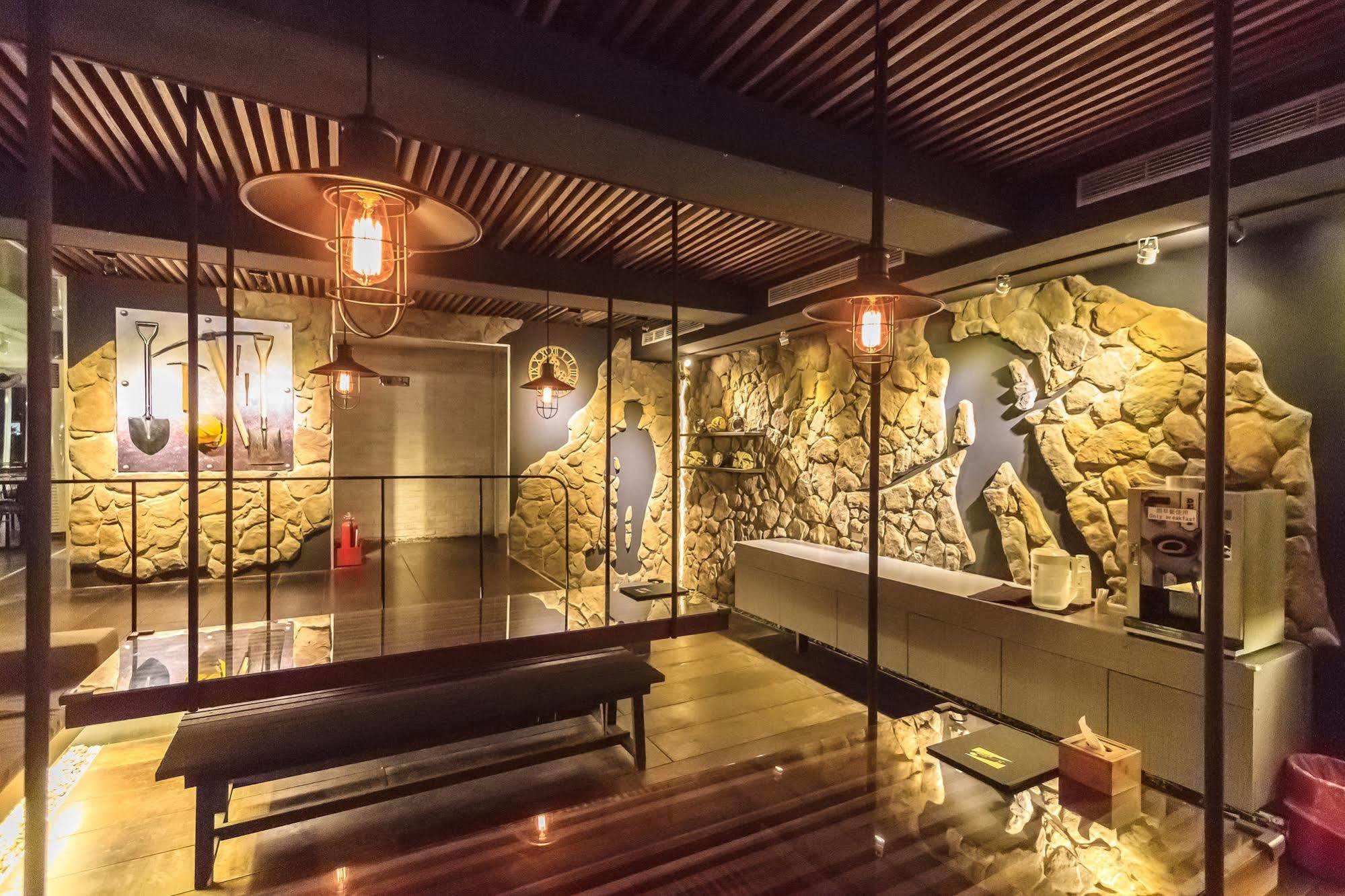 Goldmine Hotel จิ่วเฟิ่น ภายนอก รูปภาพ