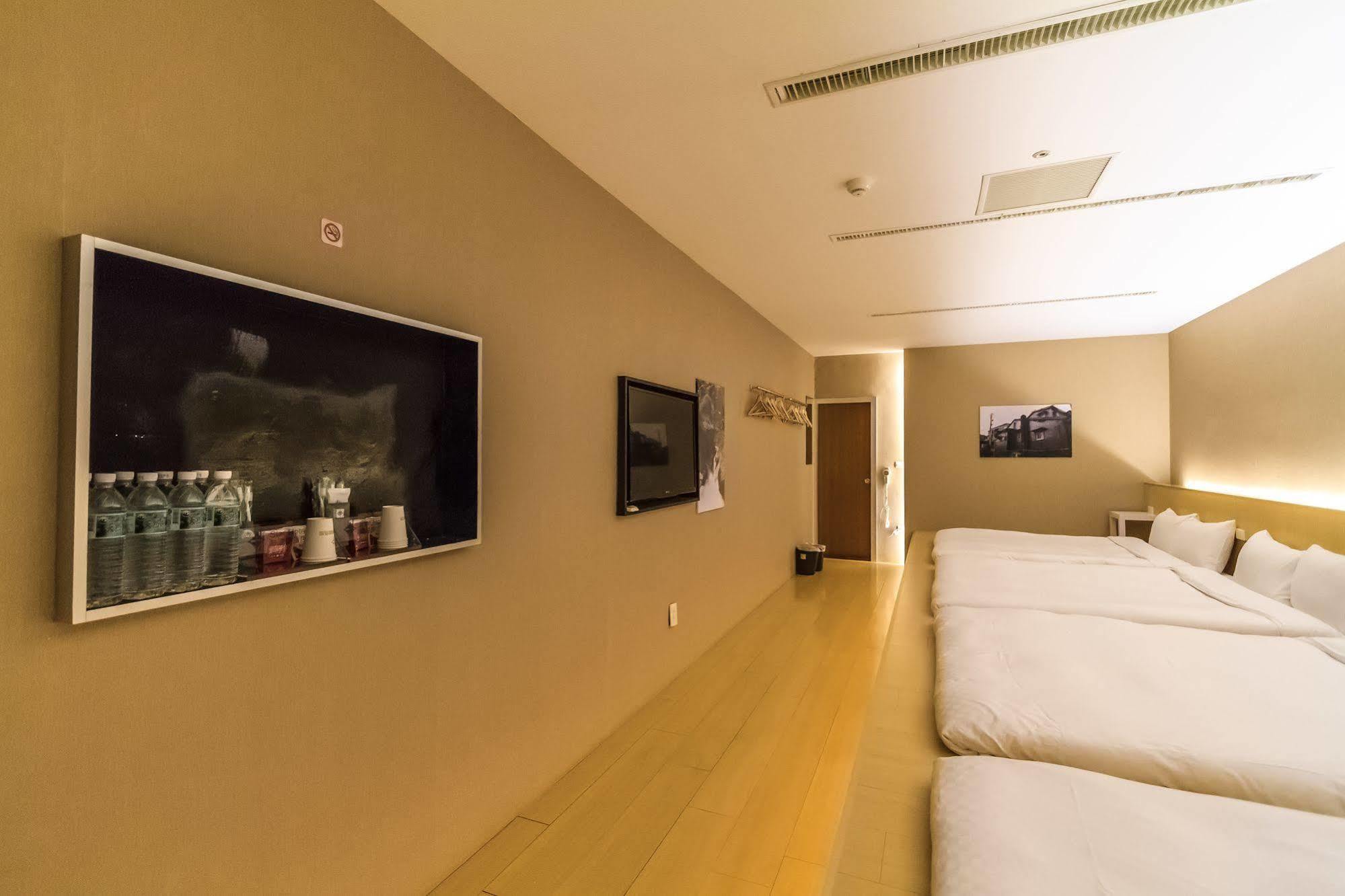 Goldmine Hotel จิ่วเฟิ่น ภายนอก รูปภาพ